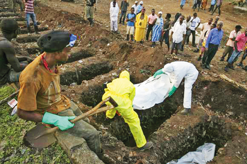 Những “đấu sĩ” trên mặt trận chống Ebola